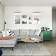 Proste biurko oraz ceglaste
krzesło od mdd...