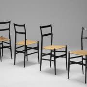 Krzesło bez przymiotników
Superleggera to...