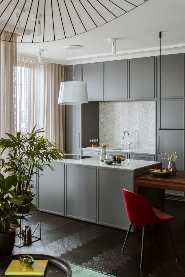 Szara kuchnia z lastryko