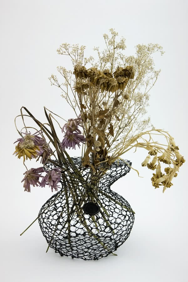 Zabawa z wiecznością
Seria wazonów na suche...