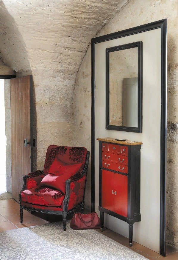 Meble z kolekcji Ermitage, wieszak na ubrania...