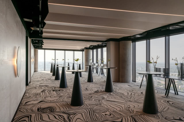 Look Up na szczycie Skylinera oficjalnie otwarty