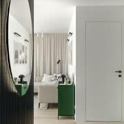 Proste biurko oraz ceglaste
krzesło od mdd...