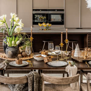 Porcelana na Święta - jak stworzyć klimatyczny stół na Boże Narodzenie i Nowy Rok