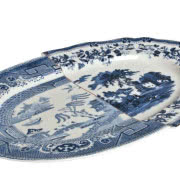 Czarka z kolekcji ceramiki Hybrid Seletti