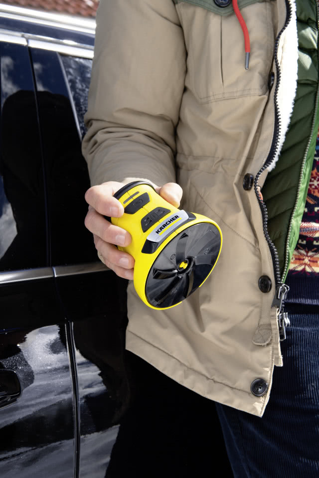 Masz tę moc! Z akumulatorową skrobaczką do szyb Kärcher