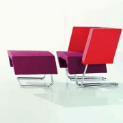 Lampka stołowa Pett na metalowym stelażu, z...