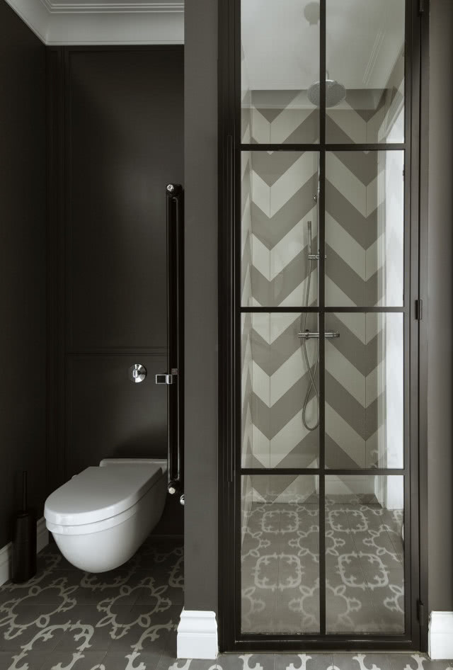 Szklane drzwi do łazienki