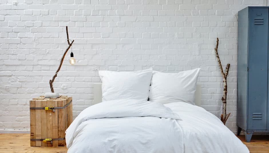 Łóżko do minimalistycznej sypialni