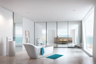 Pięć zalet szklanych ścianek w domu