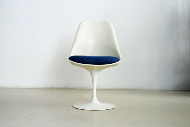 krzesło pokazane z frontu