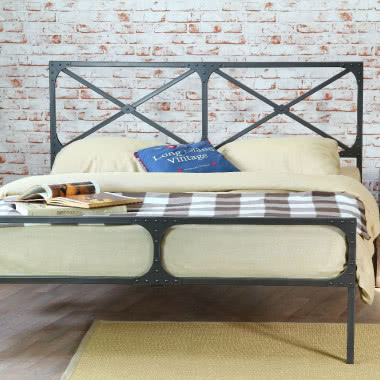 Loft - łóżko do sypialni w stylu industrialnym