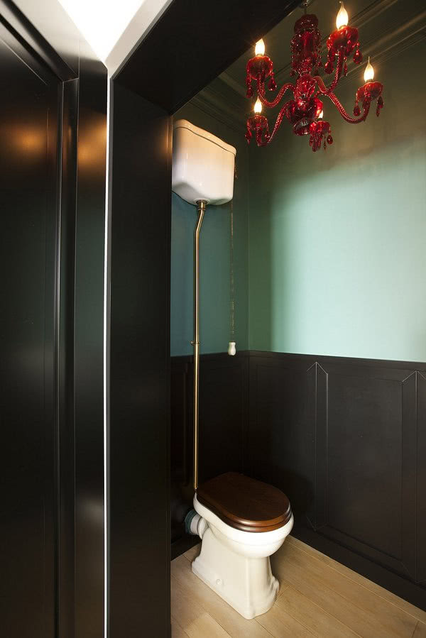 W stylizowanej na retro toalecie jak za dawnych...