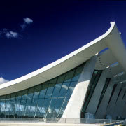 Dulles International Airport w Dulles, Virginia....