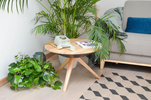 DO_M, stolik Y, fot. Gooda Inside