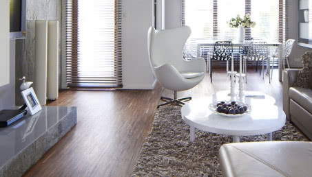 Design i łupek na ścianie - nowoczesne wnętrza