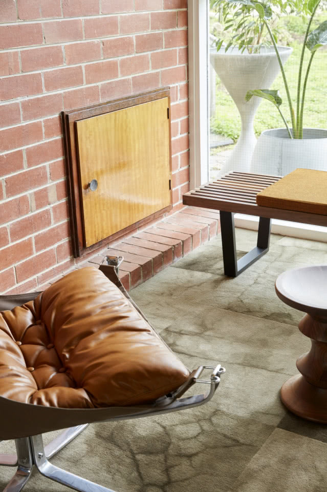 politurowane drzwiczki od kominka