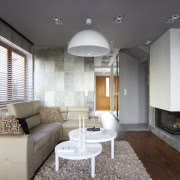 - Jak w latarni morskiej! - oceniają niektórzy,...