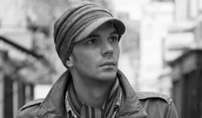 Benjamin Hubert - lampy z korka i betonu