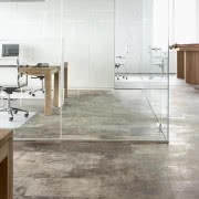 Skórzana okładzina Alphenberg na podłodze