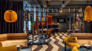 TRIBE Krakow Old Town – hotel, który budzi się dzięki sztuce i zaprasza do własnego świata