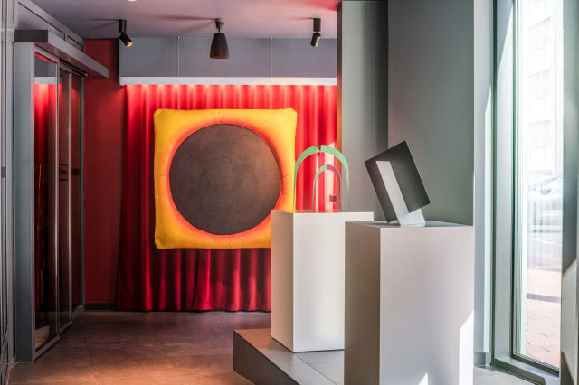 TRIBE Krakow Old Town – hotel, który budzi się dzięki sztuce i zaprasza do własnego świata