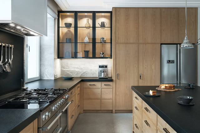 Kuchnia w drewnie i czerni
