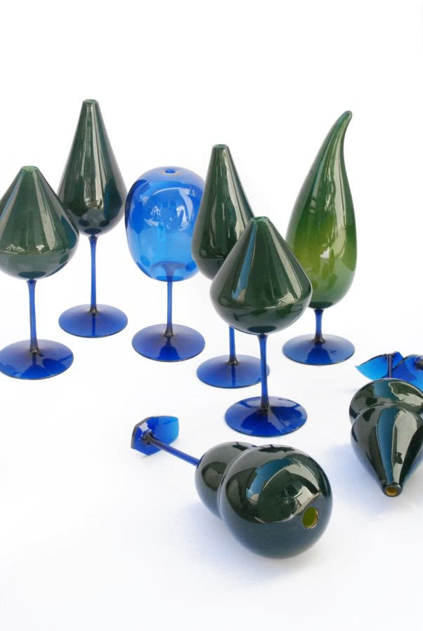 Szklany las. Projektantka wchodzi
w nieustający...