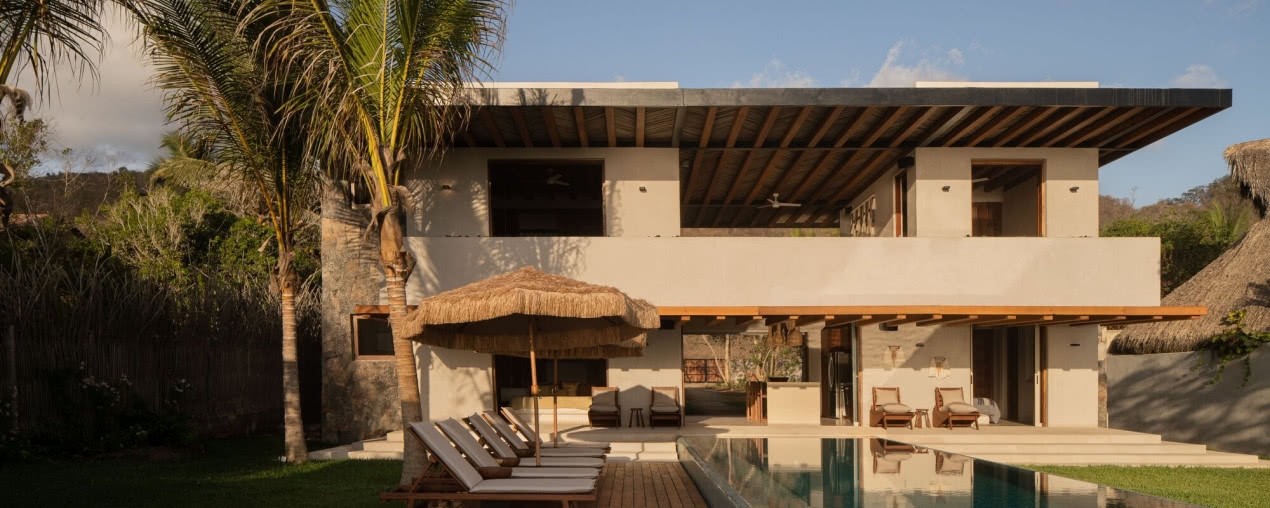 Rezydencja z widokiem na ocean. Ma wielkie okna na cztery strony świata!