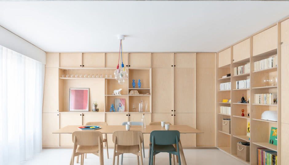 Meble ze sklejki - pomysł na tanie i oryginalne meble