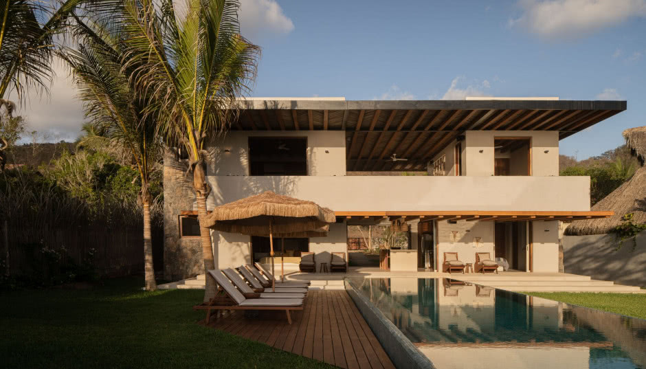 Rezydencja z widokiem na ocean. Ma wielkie okna na cztery strony świata!