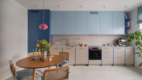 Kolorowy eksperyment. Mieszkanie, które poprawia nastrój