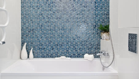 Mozaika szklana - jak i gdzie układać? 