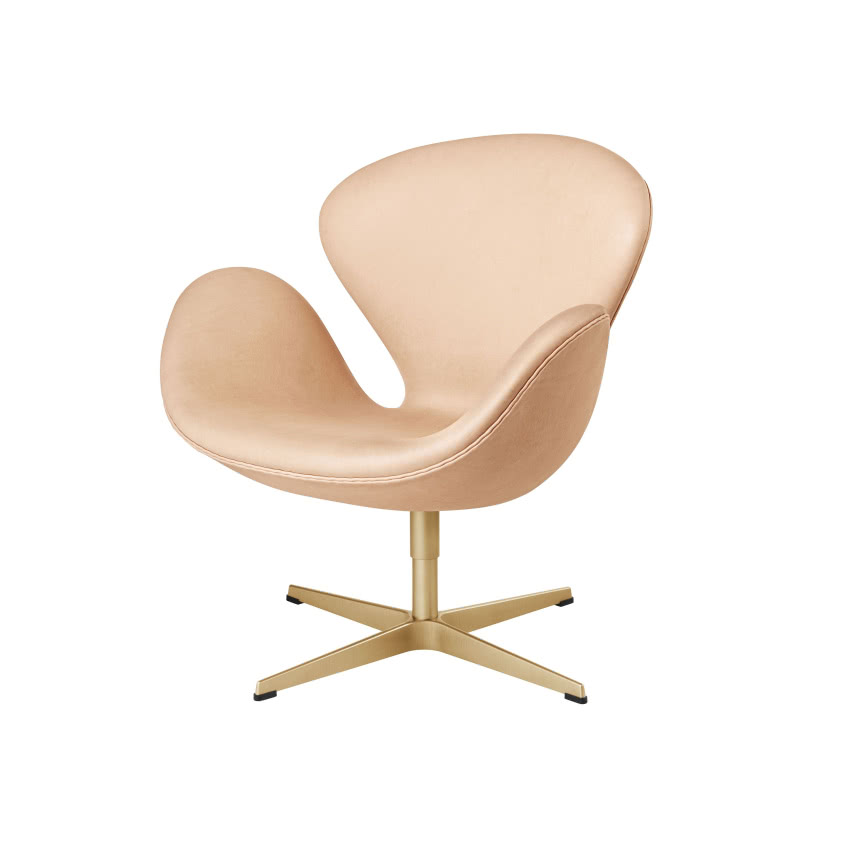 Stworzony przez Arne
Jacobsena fotel Swan, z...