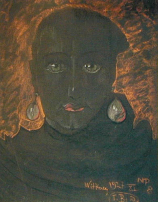 kobieta z czarną twarzą