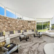 W tym domu w Palm Springs Elvis Presley spędzał swój miesiąc miodowy!