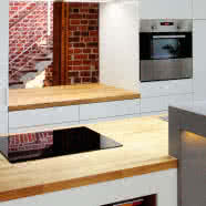 Ten ceglany dom zyskał nowe życie! Nie uwierzysz, jak dziś wygląda!