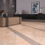 Dekor płytek Playa przypomina naturalny kamień....