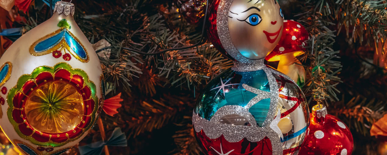 Wisiały na każdej choince. Dziś stare bombki z PRL warte są fortunę
