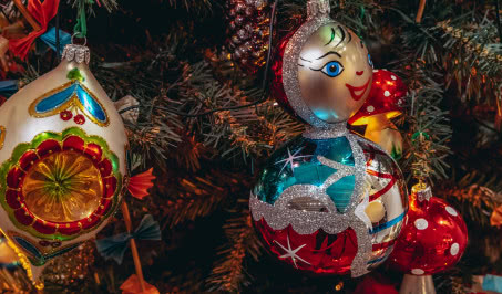 Wisiały na każdej choince. Dziś stare bombki z PRL warte są fortunę