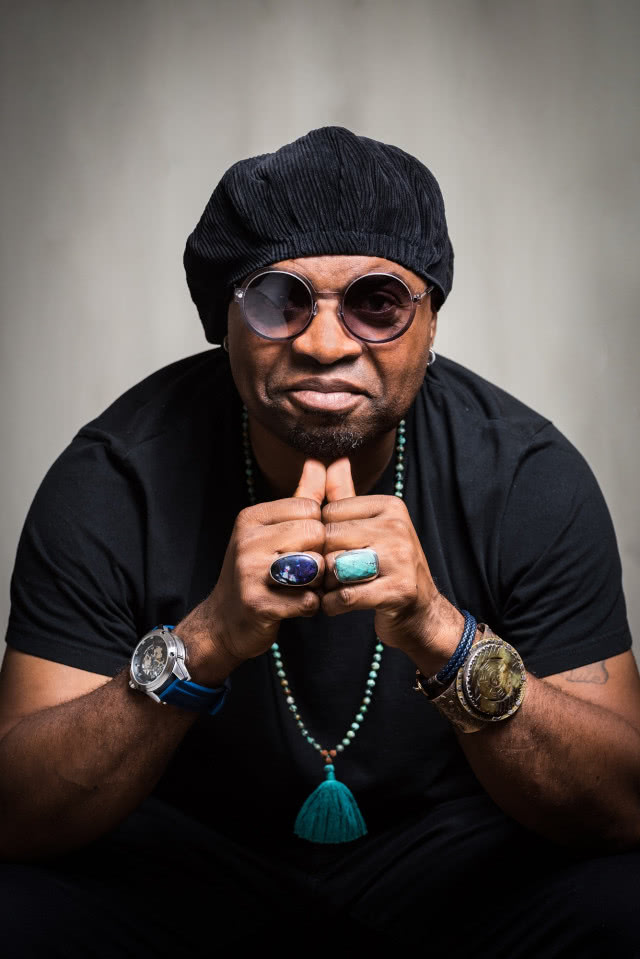 portret mężyczny w czapce