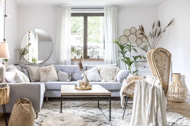 Salon w jasnych barwach