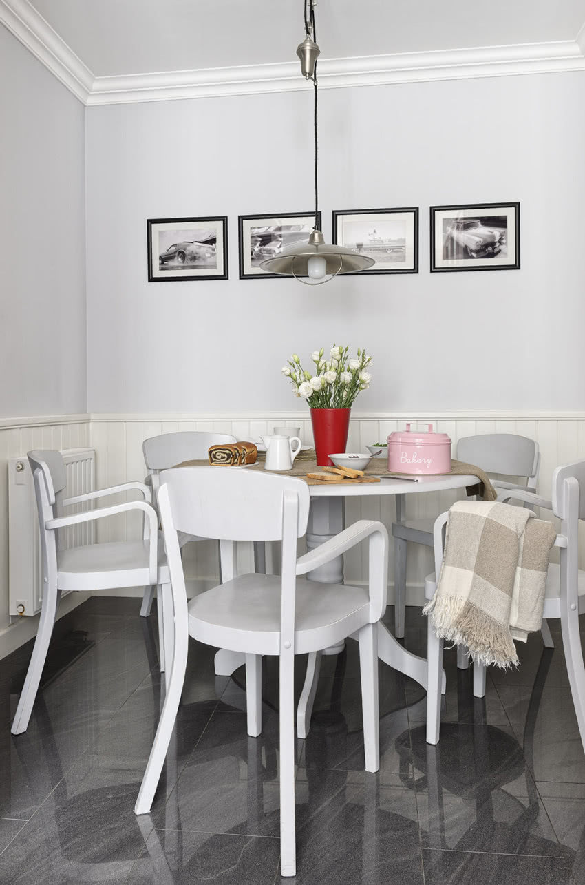 Grafiki z samochodami do jadalni wybrał starszy...