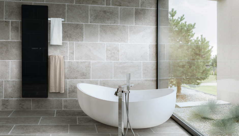 Grzejnik Zehnder Deseo Verso - ponadczasowe wzornictwo z przemyślaną funkcjonalnością w Twojej łazience