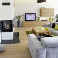 Funkcjonalny dom pod lasem