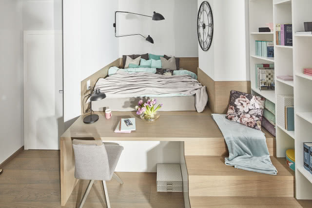 Sypialnia na podwyższeniu