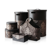 Kosze i pudełka Wallpaper pokryte sztuczną skorą...