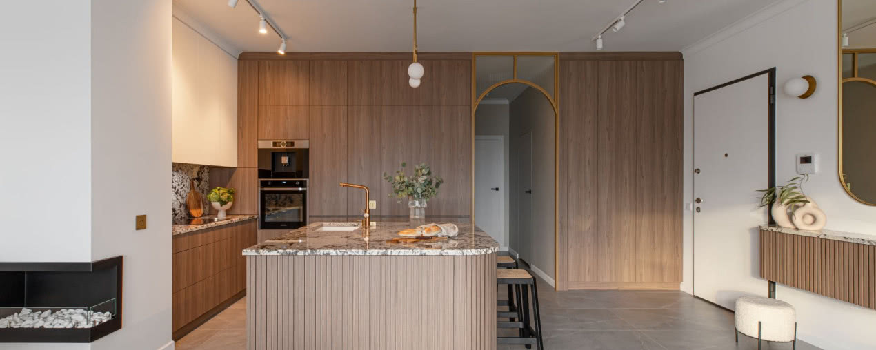 Nowoczesne mieszkanie w nowym budownictwie. Wnętrze oddaje klimat starej kamienicy!