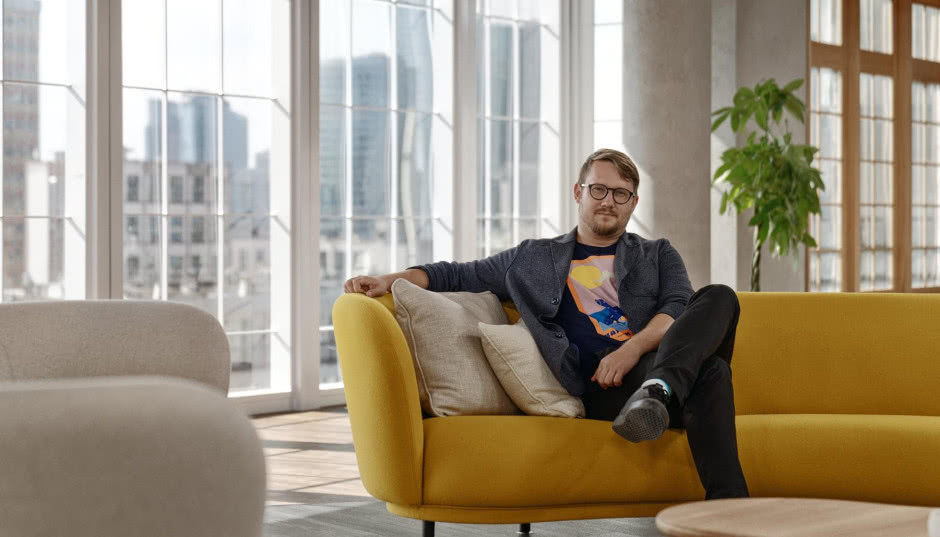 Najpopularniejszy polski program śniadaniowy „Dzień Dobry TVN” z nową aranżacją studia. Za projektem stoi pracownia Sikora Wnętrza