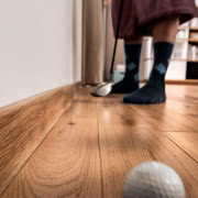 W listwie przypodłogowej Esquero znajduje się...